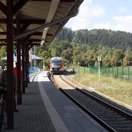 Im Wiesenbad * Thermalbad Wiesenbad