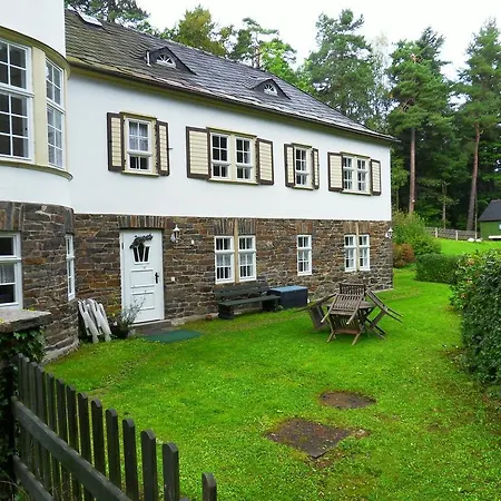 Im Wiesenbad Thermalbad Wiesenbad