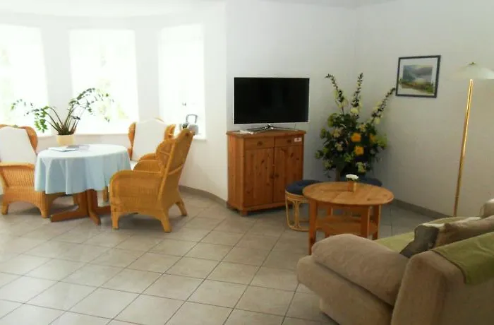 شقة Im Wiesenbad Thermalbad Wiesenbad