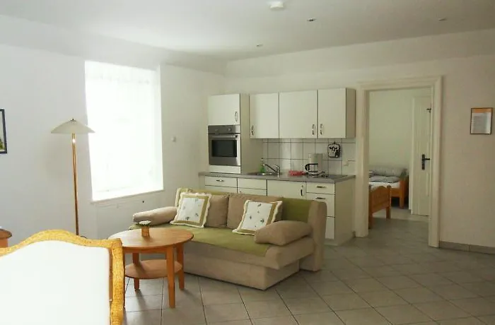 Im Wiesenbad * Thermalbad Wiesenbad