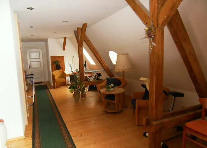 شقة Im Wiesenbad Thermalbad Wiesenbad